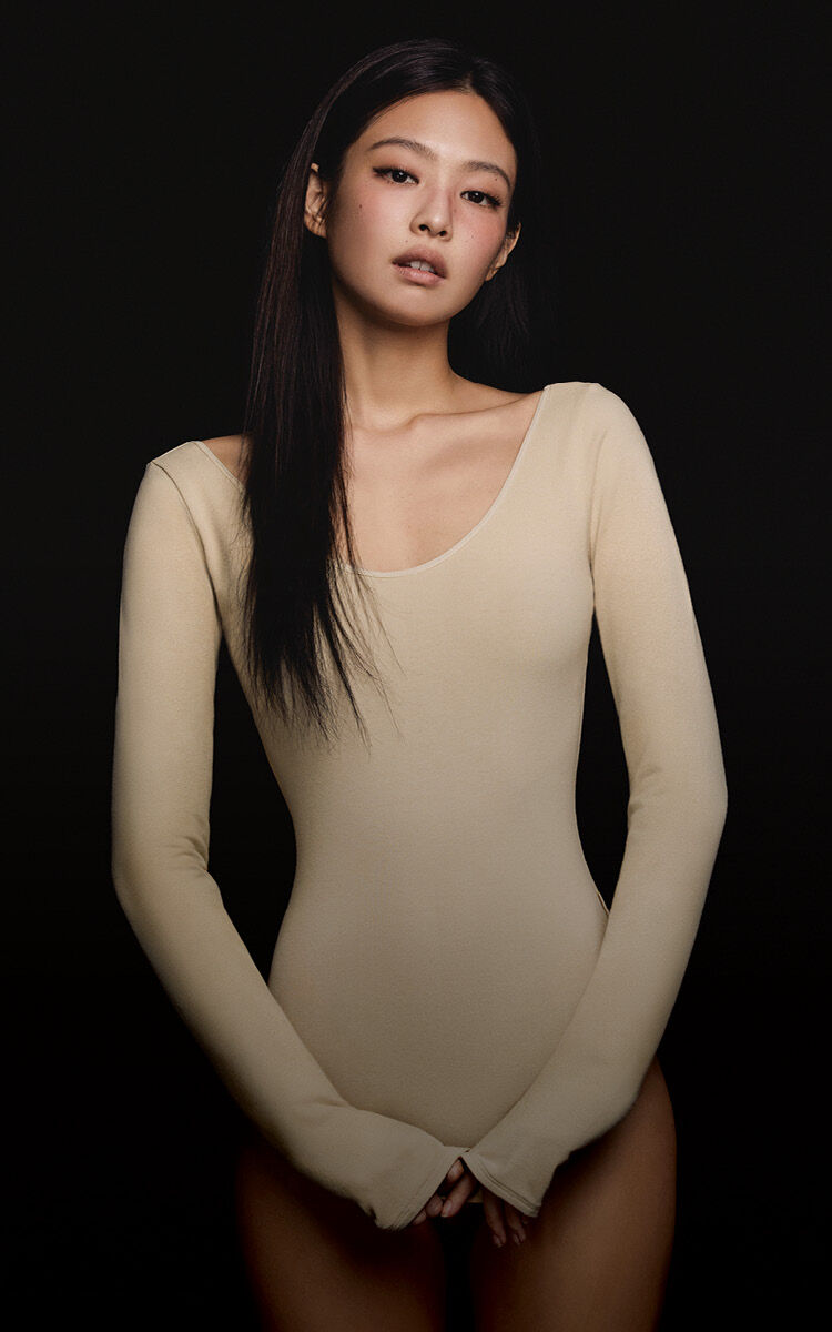 Jennie for calvin klein Tシャツ XS シアーライラック（選購Jennie  