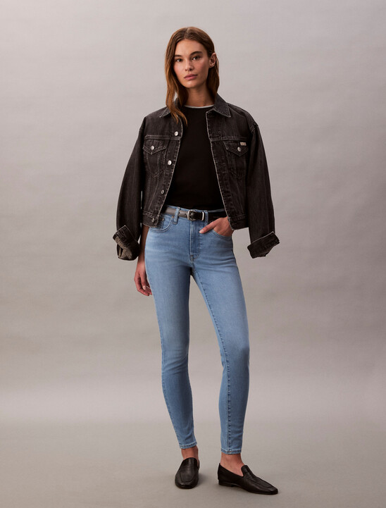 中腰緊身牛仔褲