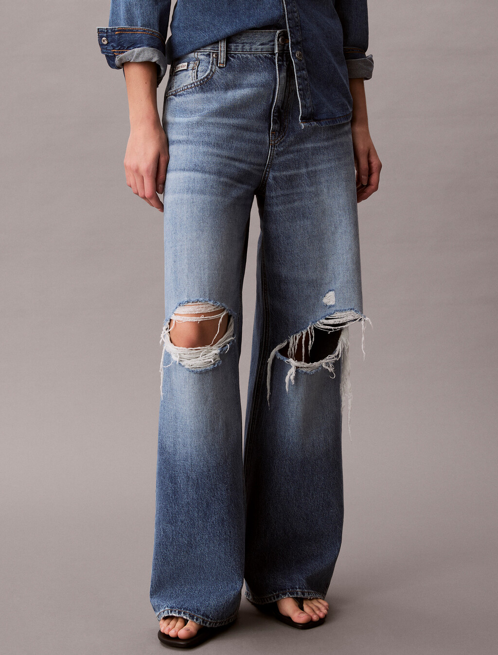 Low Rise Distressed Baggy Jeans, SLASHED INDIGO, hi-res