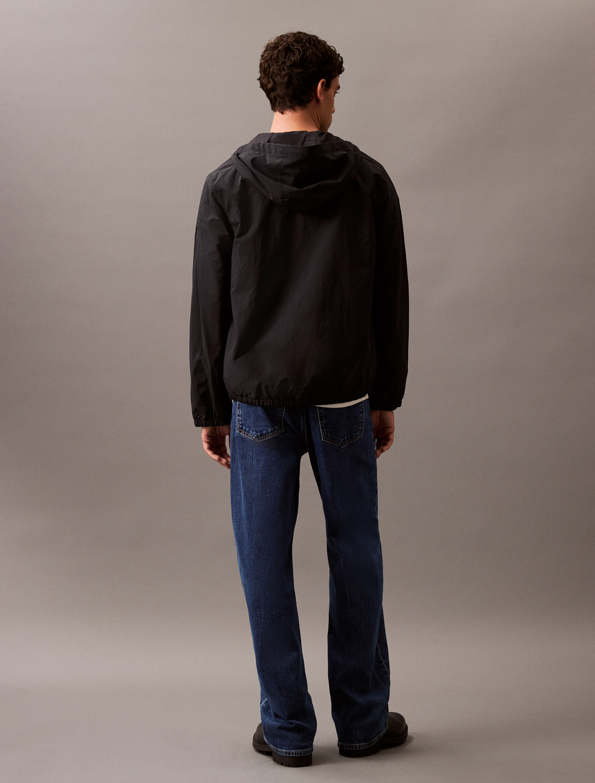 Crinkle Nylon Hooded Windbreaker Jacket | black | Calvin