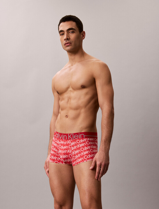 Icon 超細纖維彈性金屬感低腰平口內褲