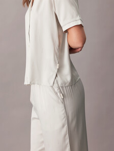 Satin Sheen Pyjama Shirt, 18724 STITCH STRIPE LOGO+Chalk, hi-res