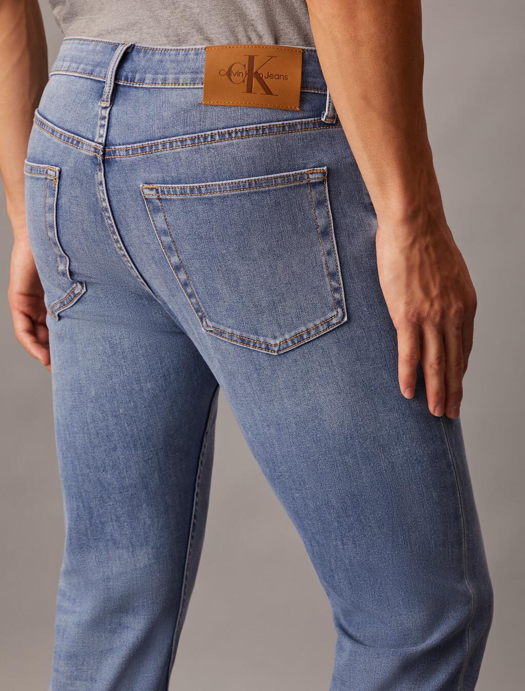 37.5 雙彈力修身牛仔褲, Denim Light, hi-res