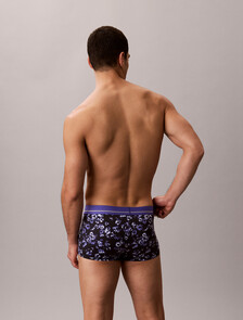 Icon 超細纖維彈性金屬感低腰平口內褲, IKAT FLORAL BLACK, hi-res