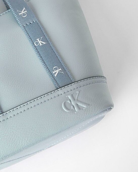 ULTRALIGHT MINI SQUARE TOTE
