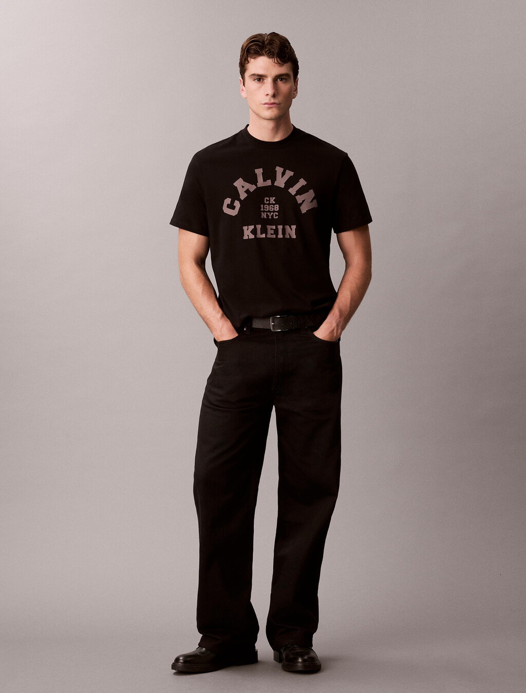 Varsity Logo Graphic Relaxed T-Shirt, Black, hi-res