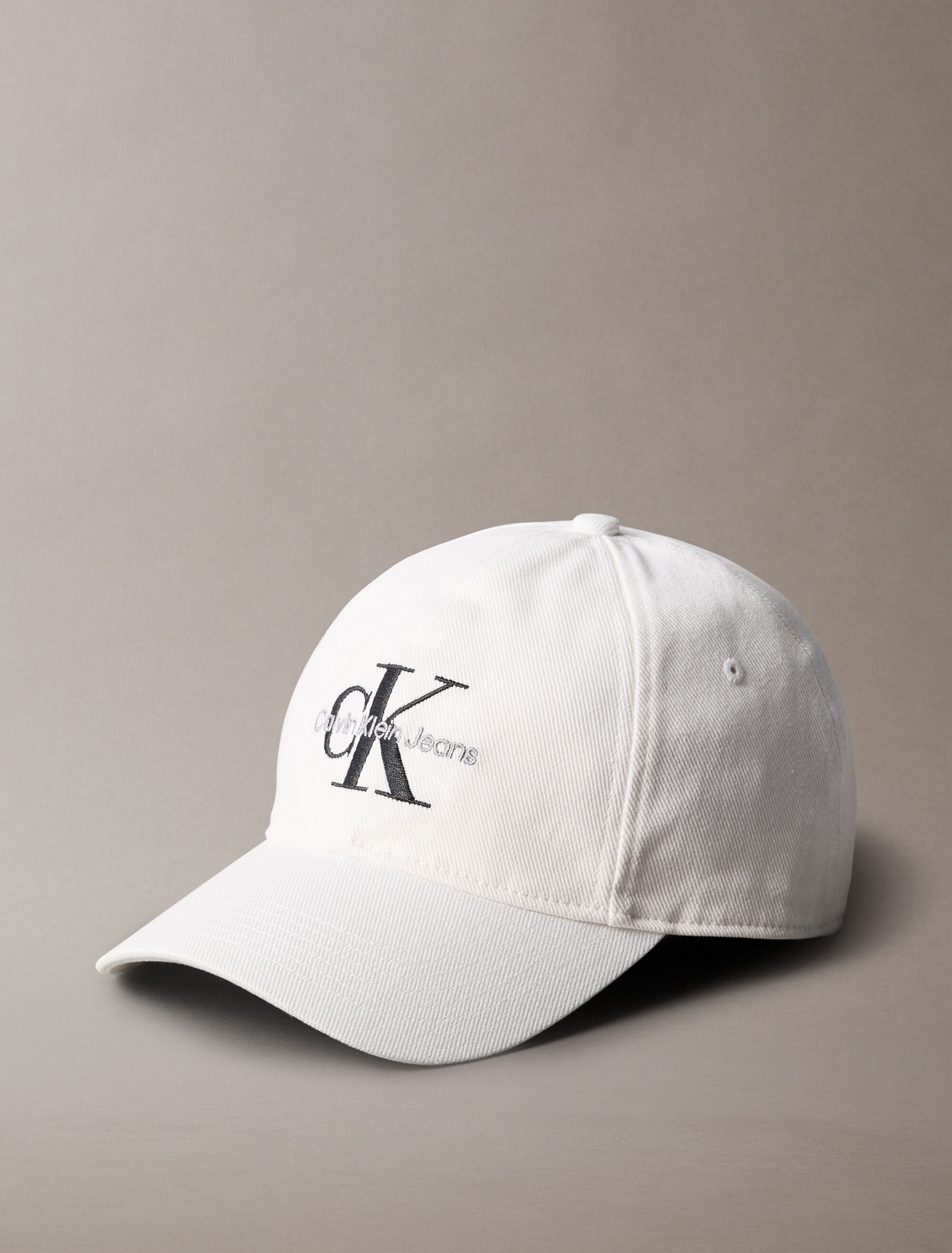 Twill Logo Cap | white | Calvin Klein Hong Kong