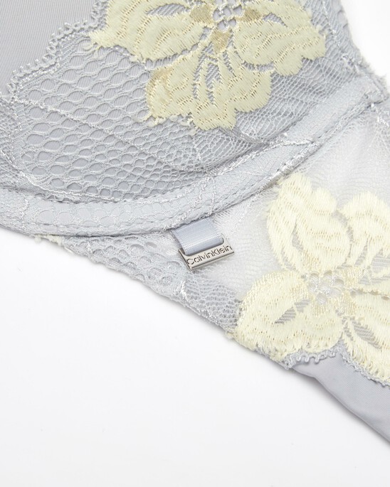PERFECTLY FIT POPPY PUSH UP PLUNGE BRA