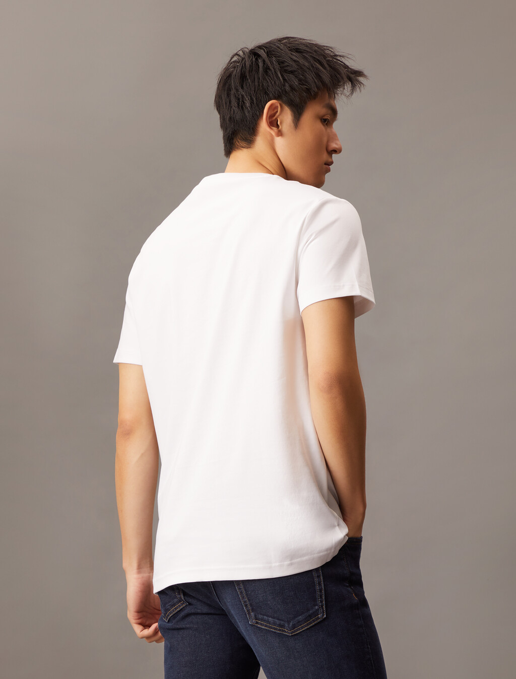 Monogram 壓花標誌修身 T 恤, Brilliant White, hi-res
