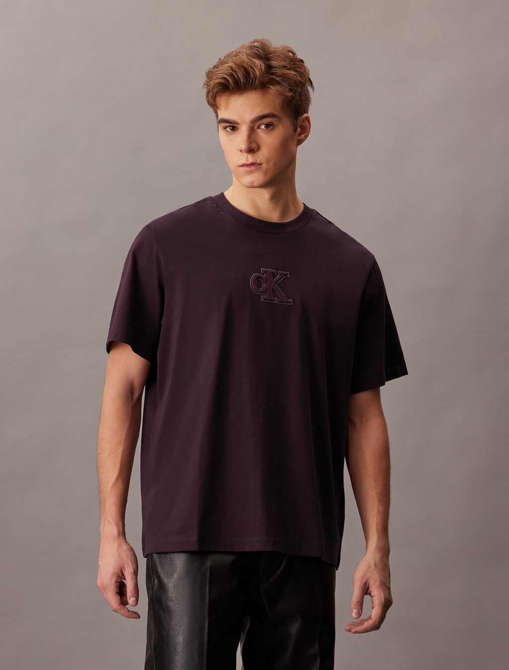 Monogram T-shirt, Passion Plum, hi-res