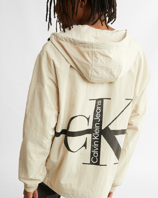 BLACK ARCHIVAL MONOGRAM 風褸