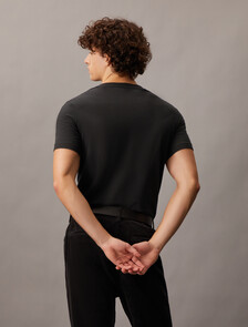Institutional Logo Slim Short Sleeve Tee, Ck Black, hi-res