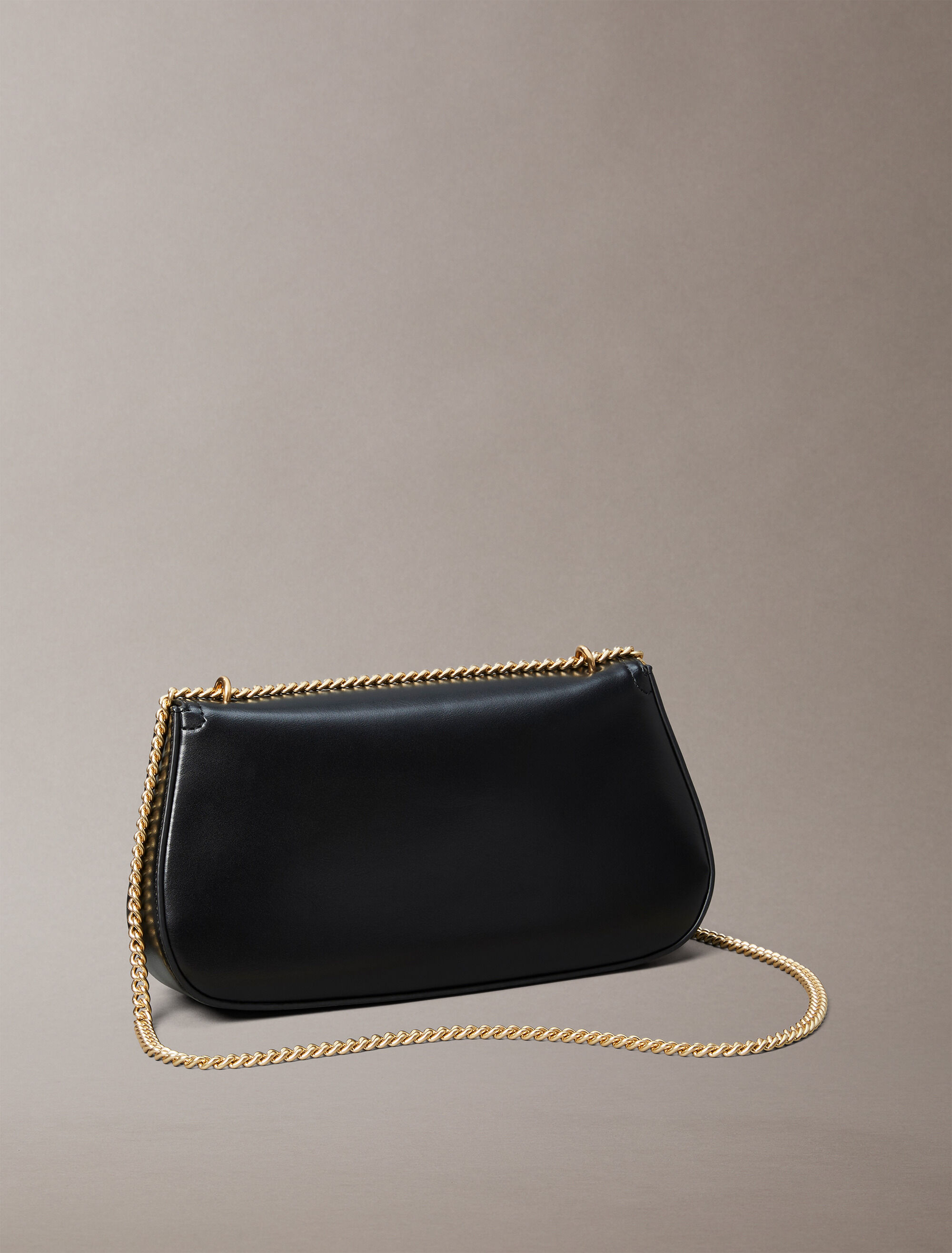 【カルバンクライン】CKJ W Crossbody Paper Leather Bag★人気 CK Paper Bag Leather Crossbody | yellow | Calvin Klein Singapore