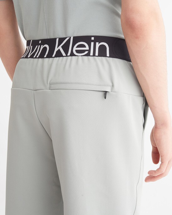 ACTIVE ICON SWEAT SHORTS