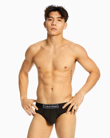 Reimagined Heritage 低腰三角褲, Black, hi-res