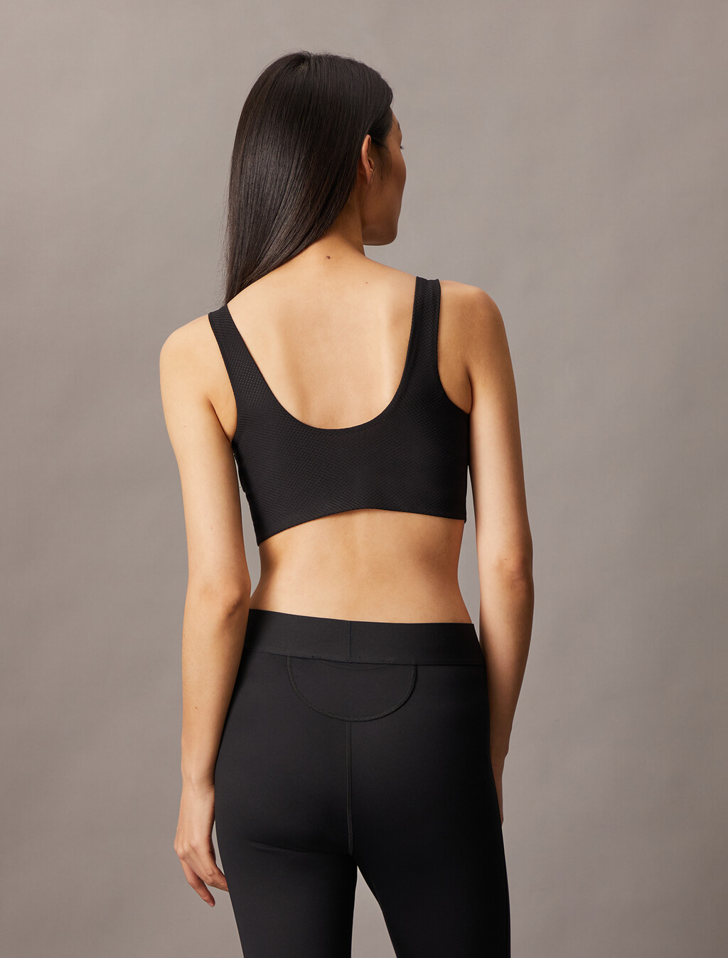 Intense Power Medium Support Bra, Black, hi-res