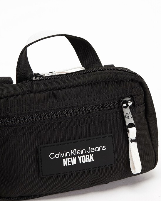 SPORT ESSENTIALS PHONE CROSSBODY BAG