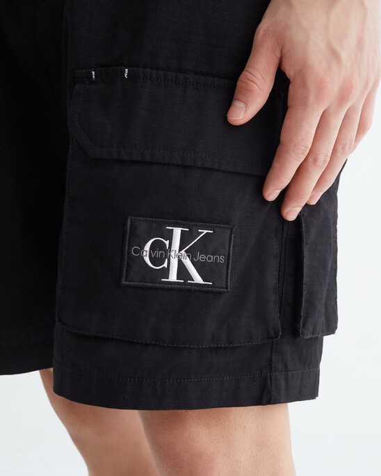 ICONIC UTILITY MULTI-POCKET CARGO SHORTS