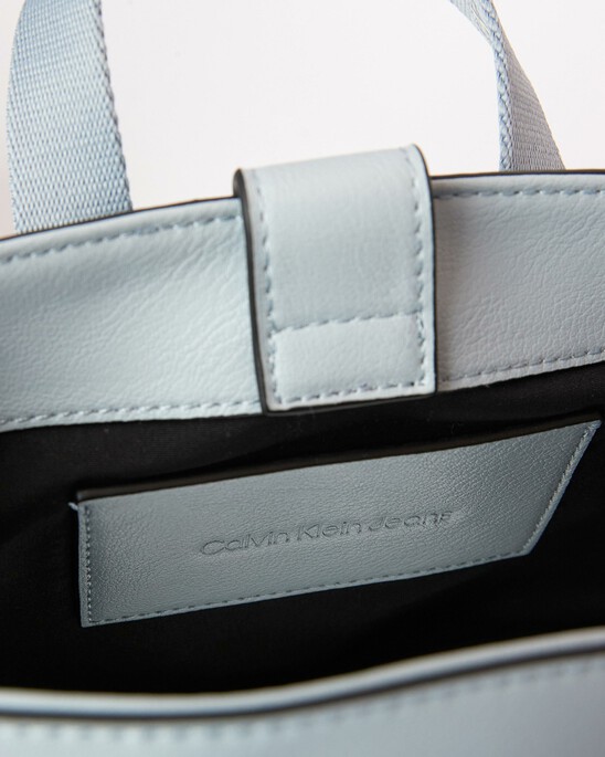 ULTRALIGHT MINI SQUARE TOTE