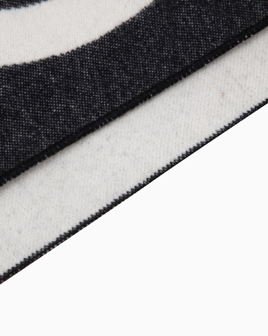 Logo Scarf