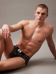 CALVIN KLEIN 1996 微細纖維低腰三角內褲, Black, hi-res