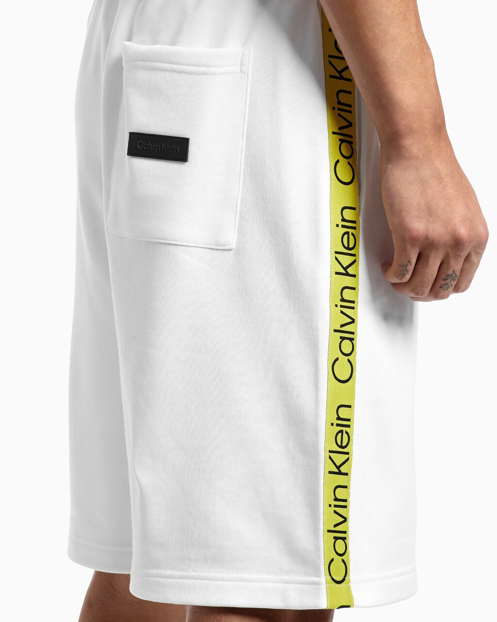 中性鮮色標誌飾帶運動短褲, Bright White, hi-res