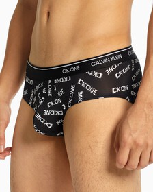CK ONE MICRO HIP BRIEFS, 10202 INKED LOGO PRINT+BLACK, hi-res