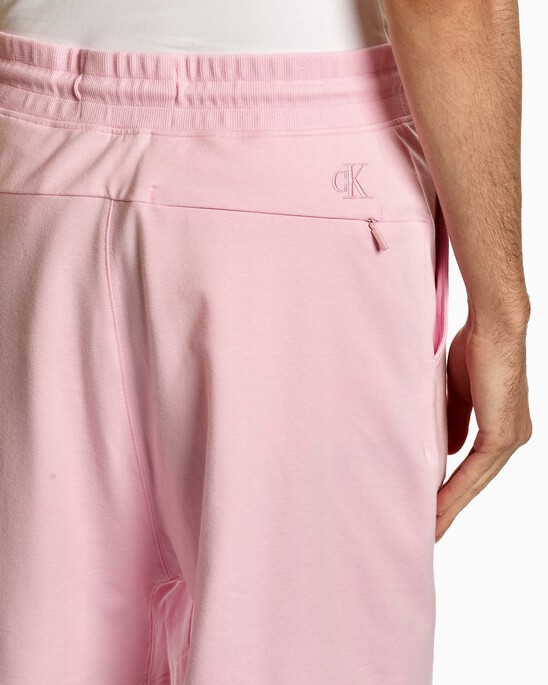 EMBOSSED LOGO SWEATSHORTS