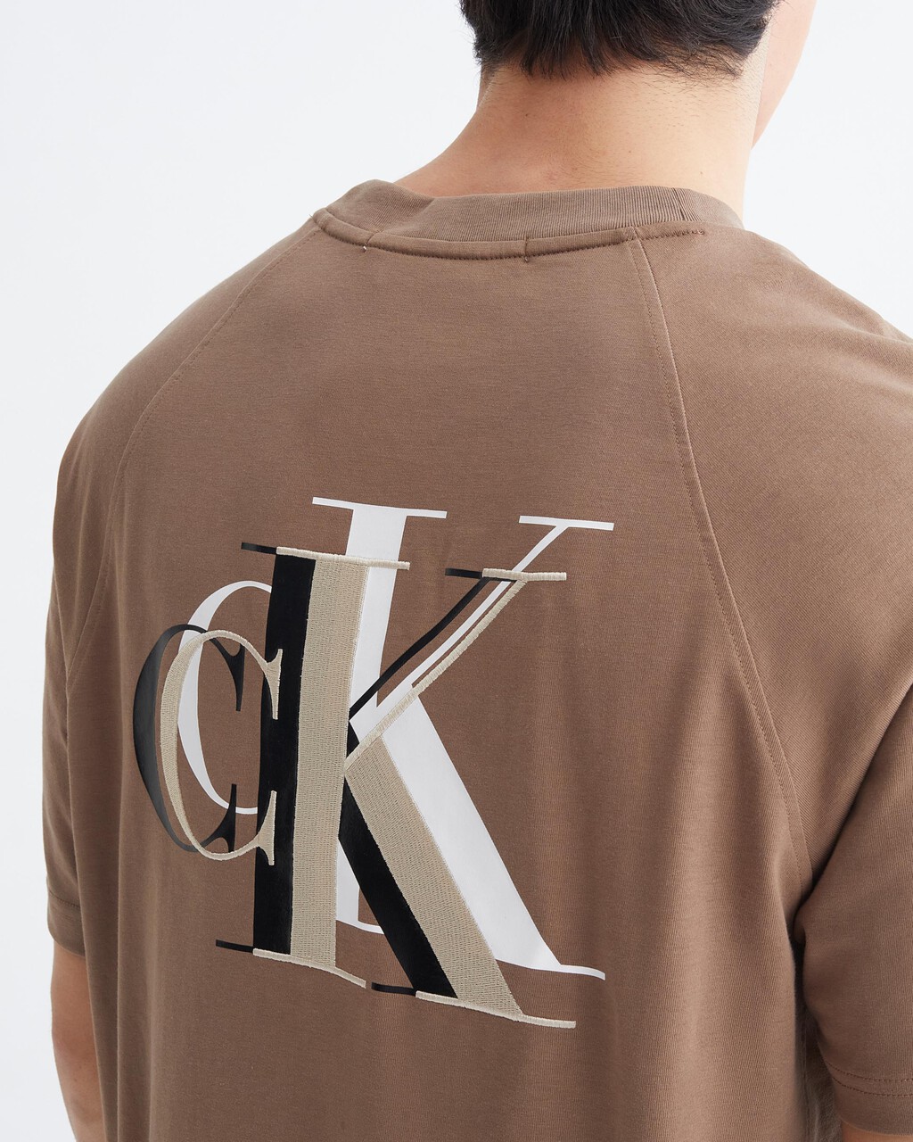 INFINITE COOL MONOGRAM 標準版型 T 裇, Shitake, hi-res