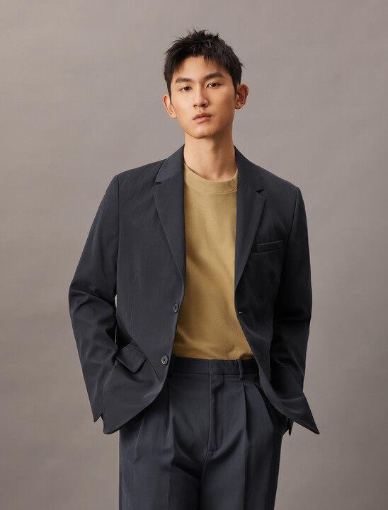 Wool Blend Single Breasted Blazer