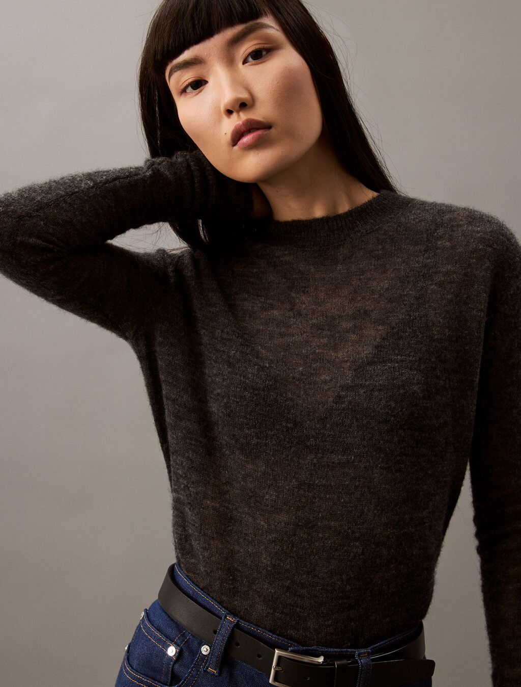 透視羊駝毛細針圓領毛衣, Gun Metal Heather, hi-res