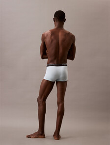 Calvin Klein Logo 低腰貼身短版四角褲 3 件組, GLACIER/PLUSH MONOGRAM+ASH/STERLING BLUE, hi-res