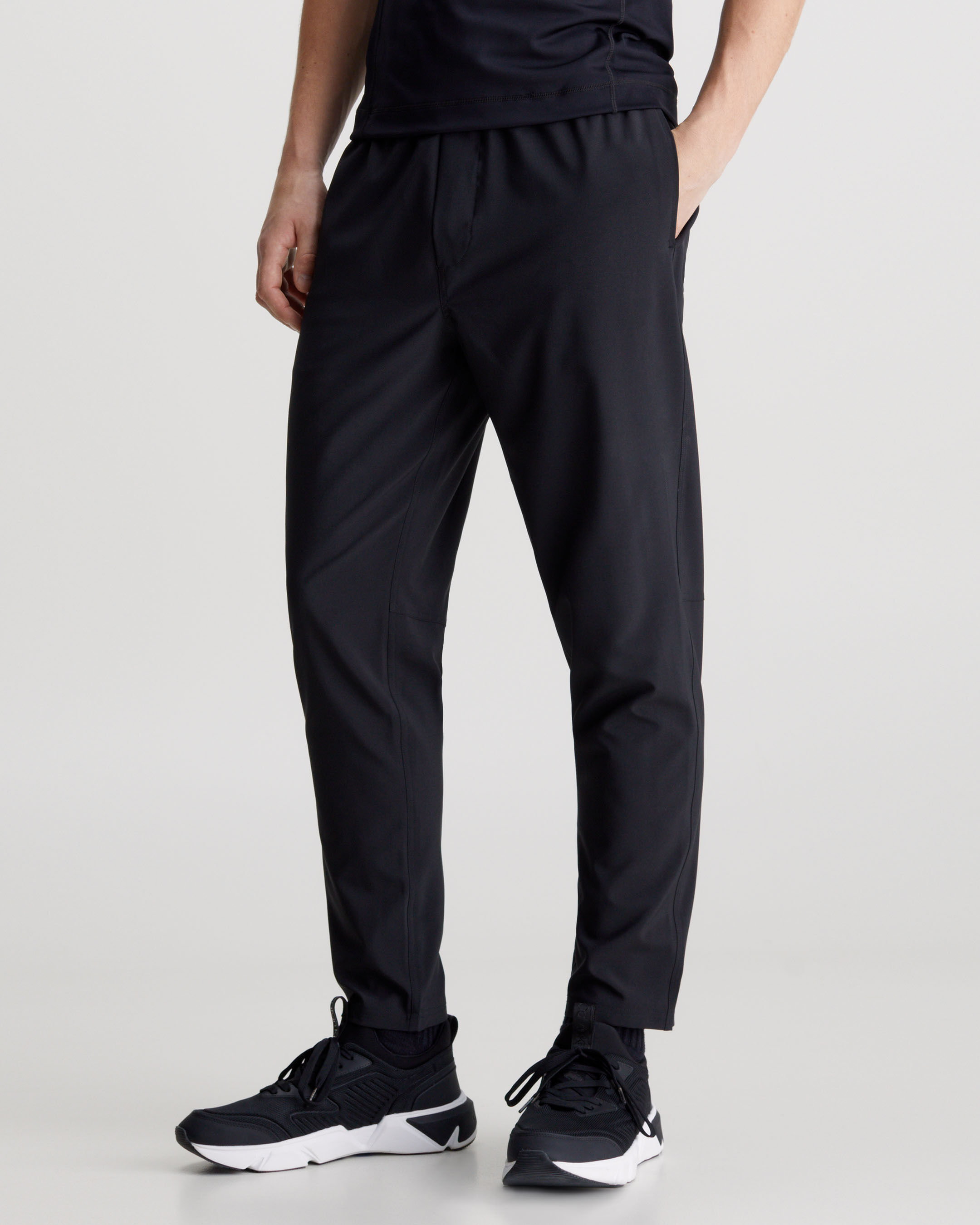 Men s Sale Black Friday Sale Up to 40 off Calvin Klein Hong Kong