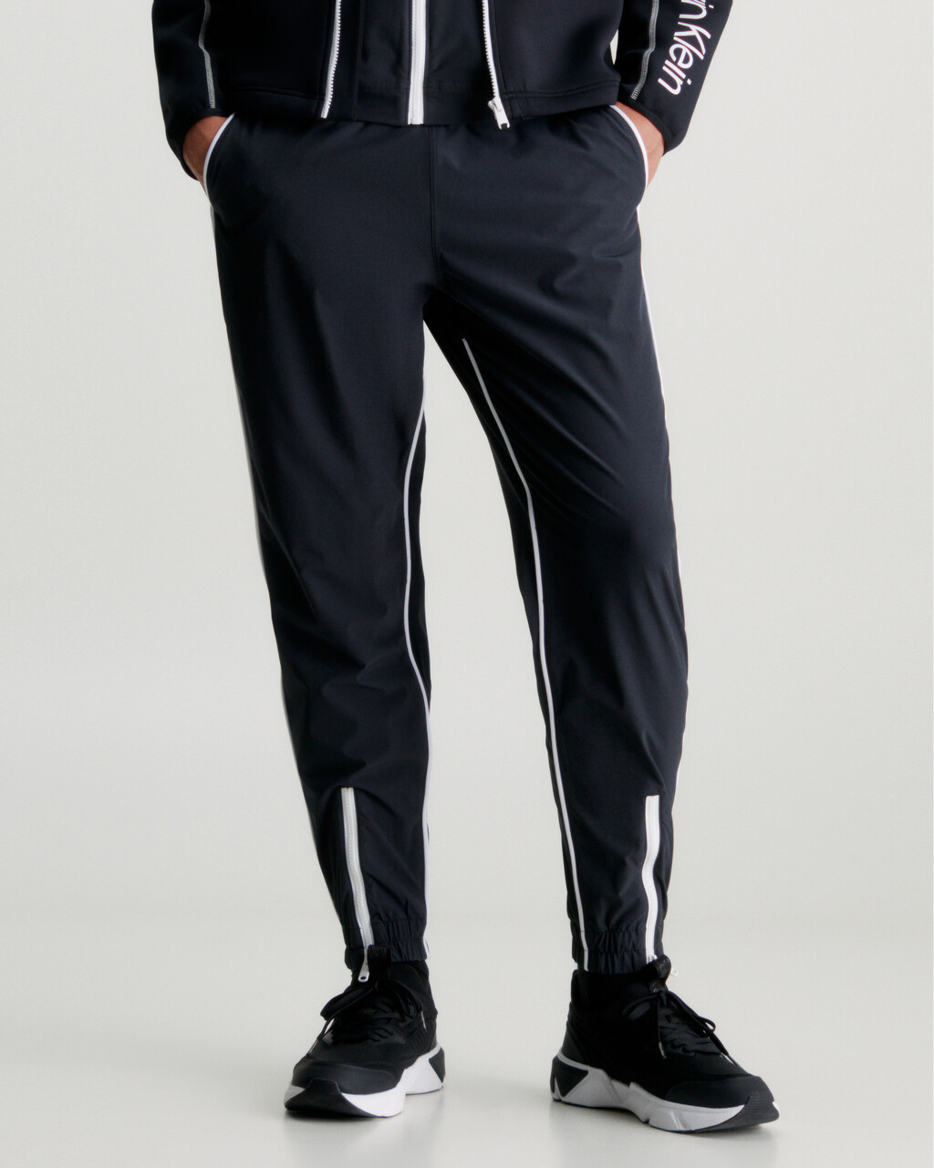 Oversized Joggers, BLACK BEAUTY, hi-res