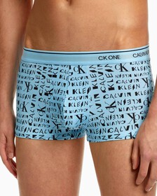 CK ONE PRINT MICRO LOW RISE TRUNKS, 10211 MORPH LOGO PRINT+FOGGY BLUE, hi-res