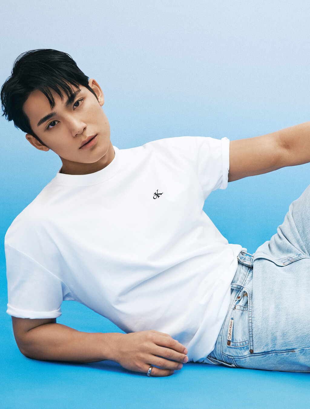 Calvin Logo 圓領上衣, Brilliant White, hi-res