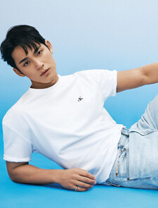 Calvin Logo 圓領上衣, Brilliant White, hi-res