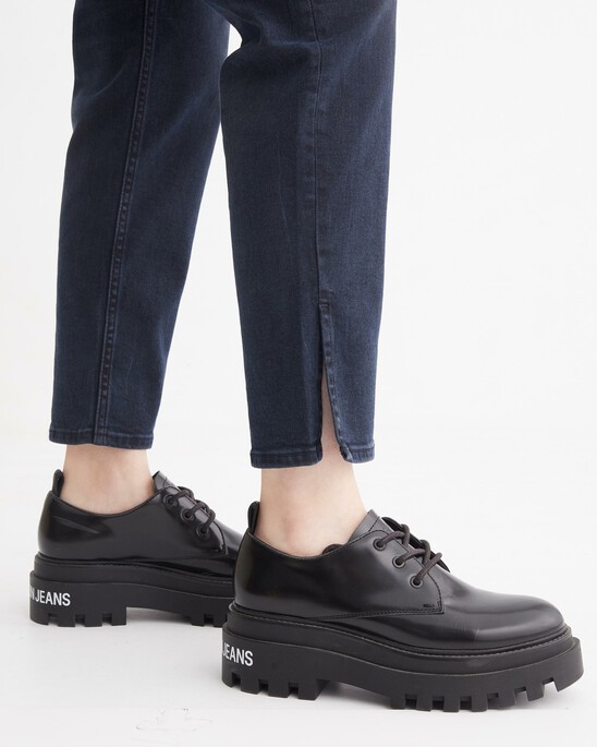 RECONSIDERED ITALIAN DENIM SLIM STRAIGHT ANKLE JEANS