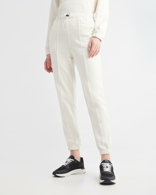 ESSENTIALS KNIT SWEATPANTS