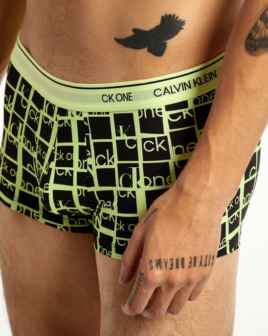 CK One Print Micro 低腰四角褲