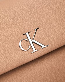 MINIMAL MONOGRAM 四方手袋, DARK BLUSH, hi-res
