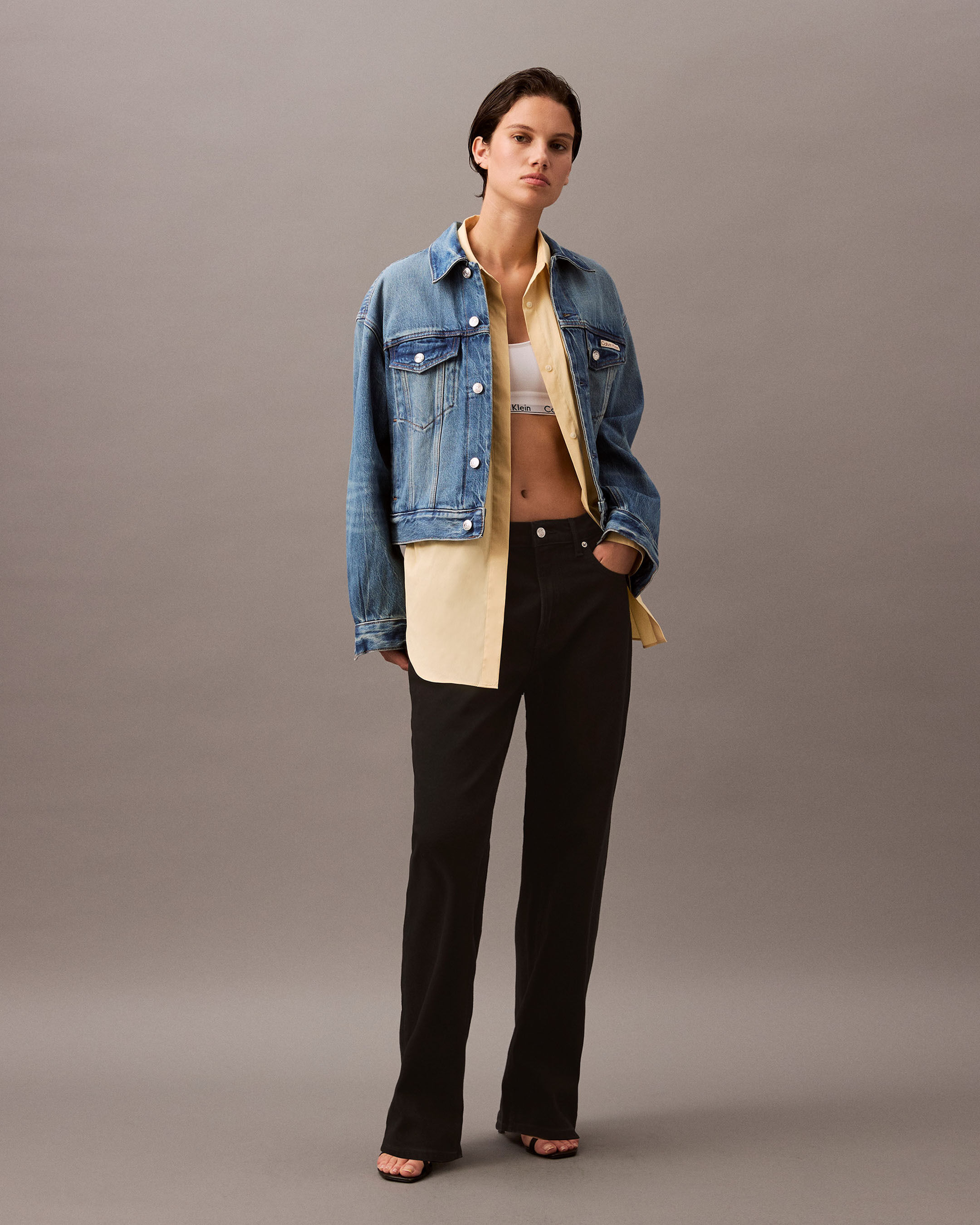 Calvin klein women's denim trucker jacket discount