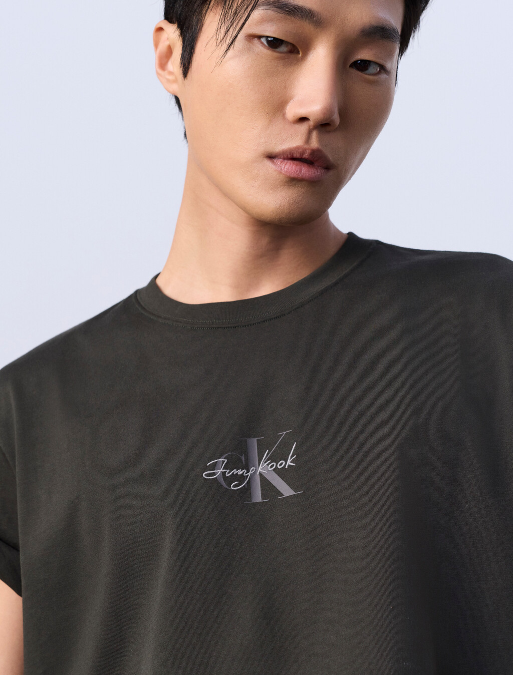 Jung Kook for Calvin Klein Monologo T 恤, Peat, hi-res