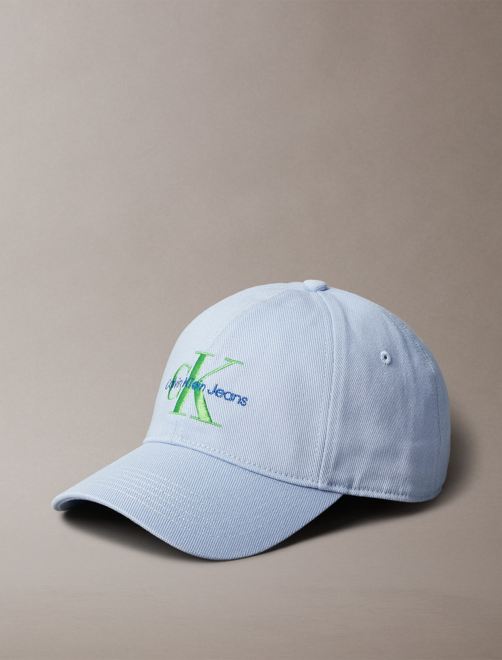 Caps + Hats | Calvin Klein Hong Kong