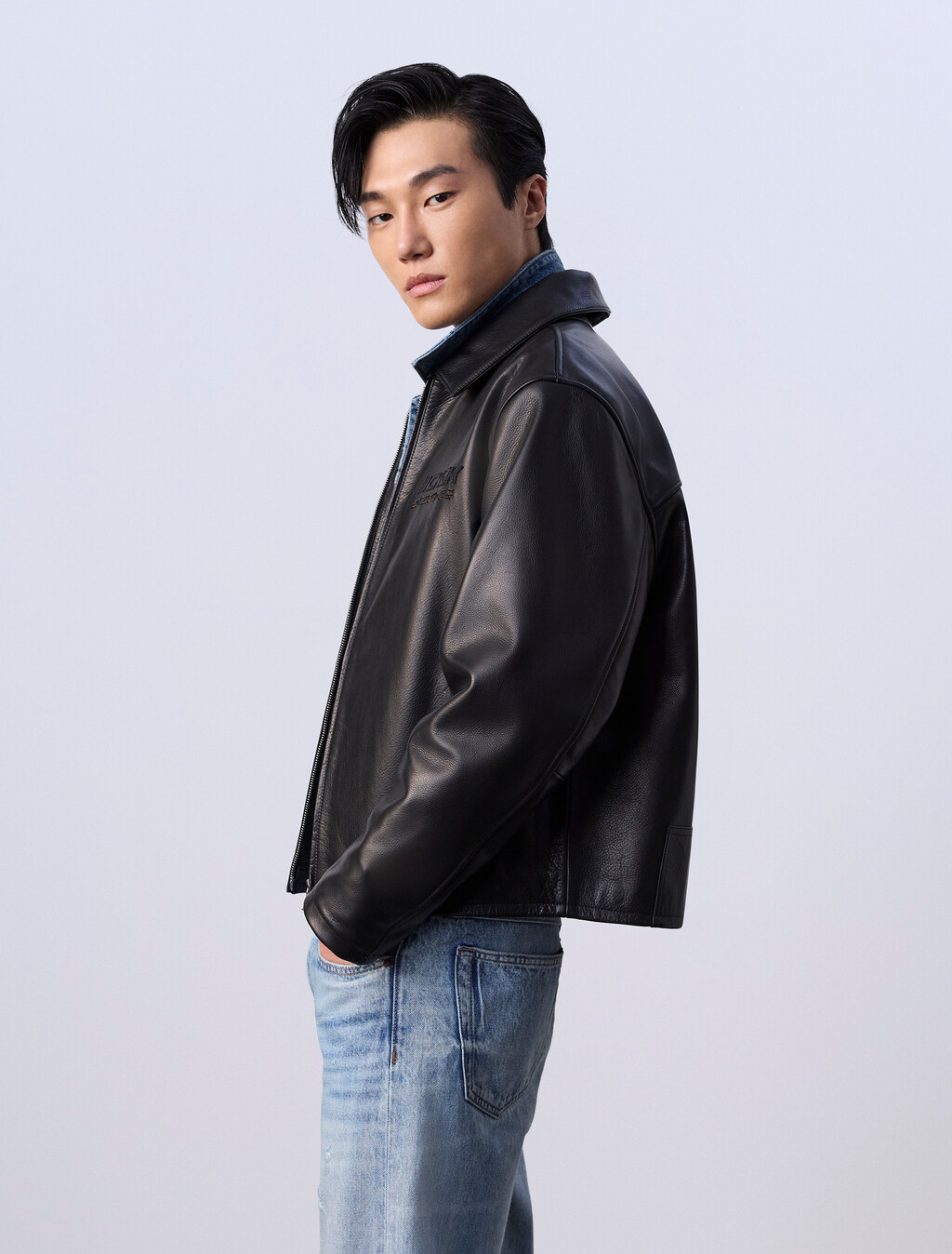 Jung Kook for Calvin Klein 皮革賽車外套, Black, hi-res