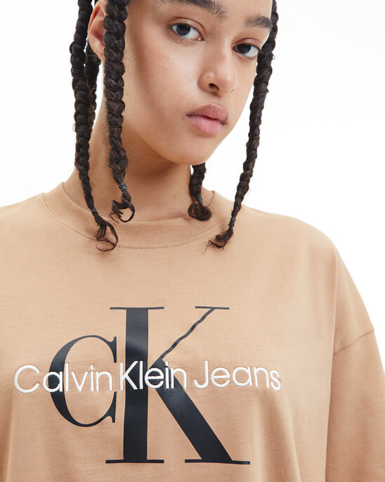 ICONIC MONOLOGO BOYFRIEND TEE