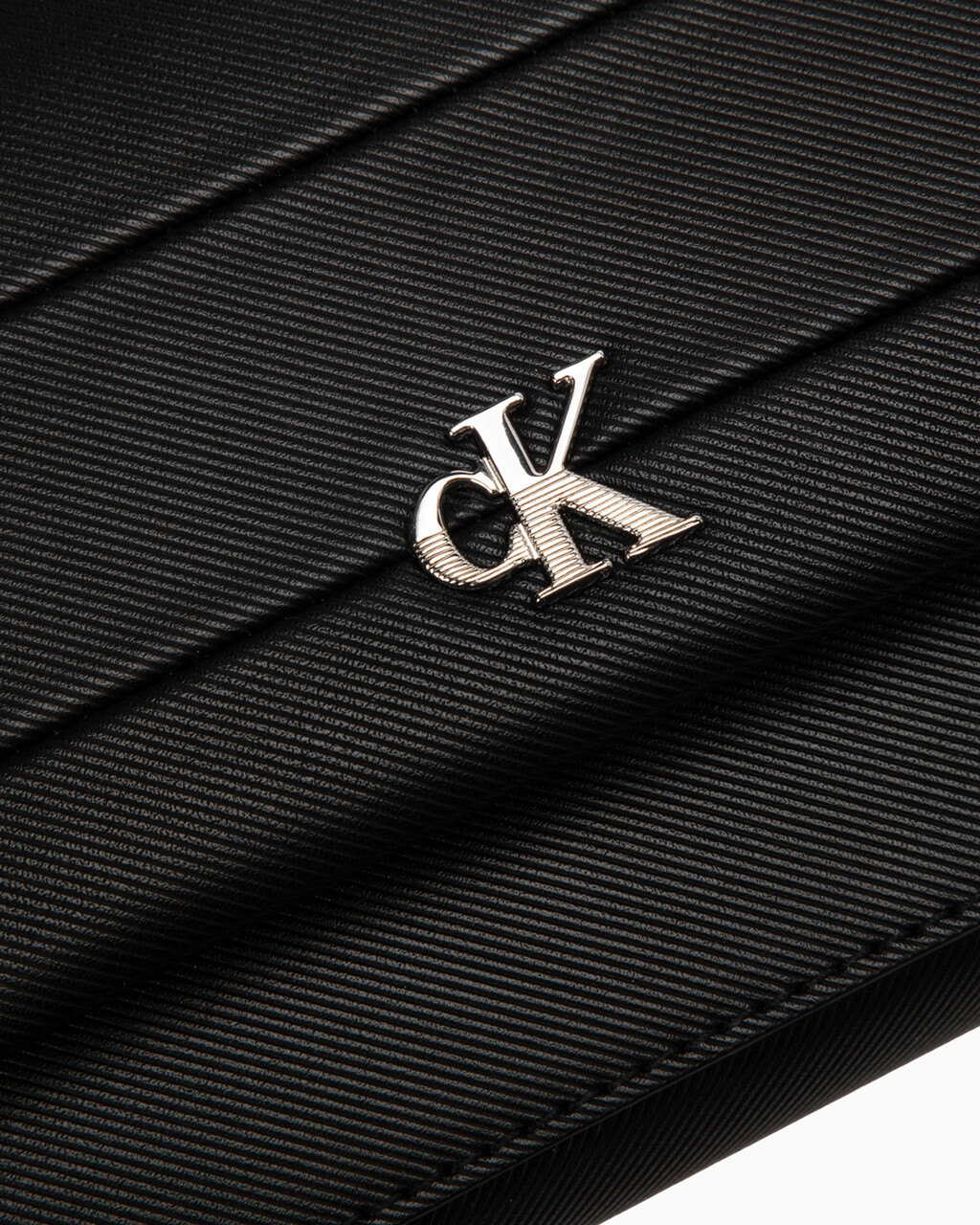 MINIMAL MONOGRAM 掛肩銀包, BLACK, hi-res