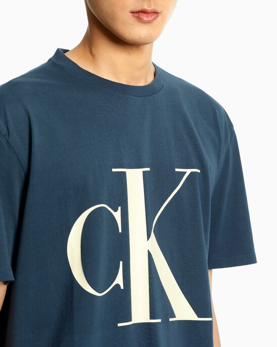 MONOGRAM RELAXED FIT TEE