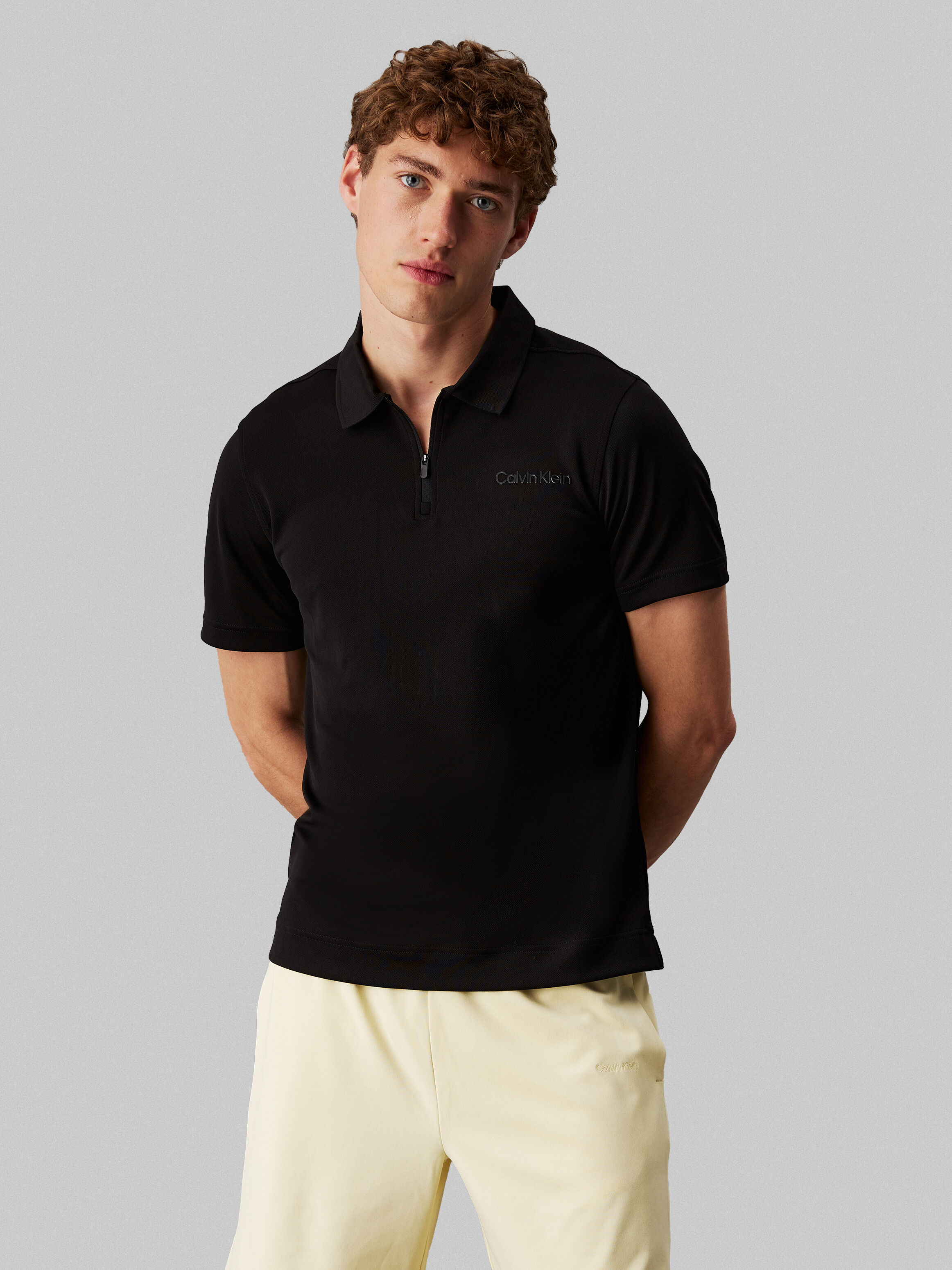Essential Zip Polo | black | Calvin Klein Hong Kong