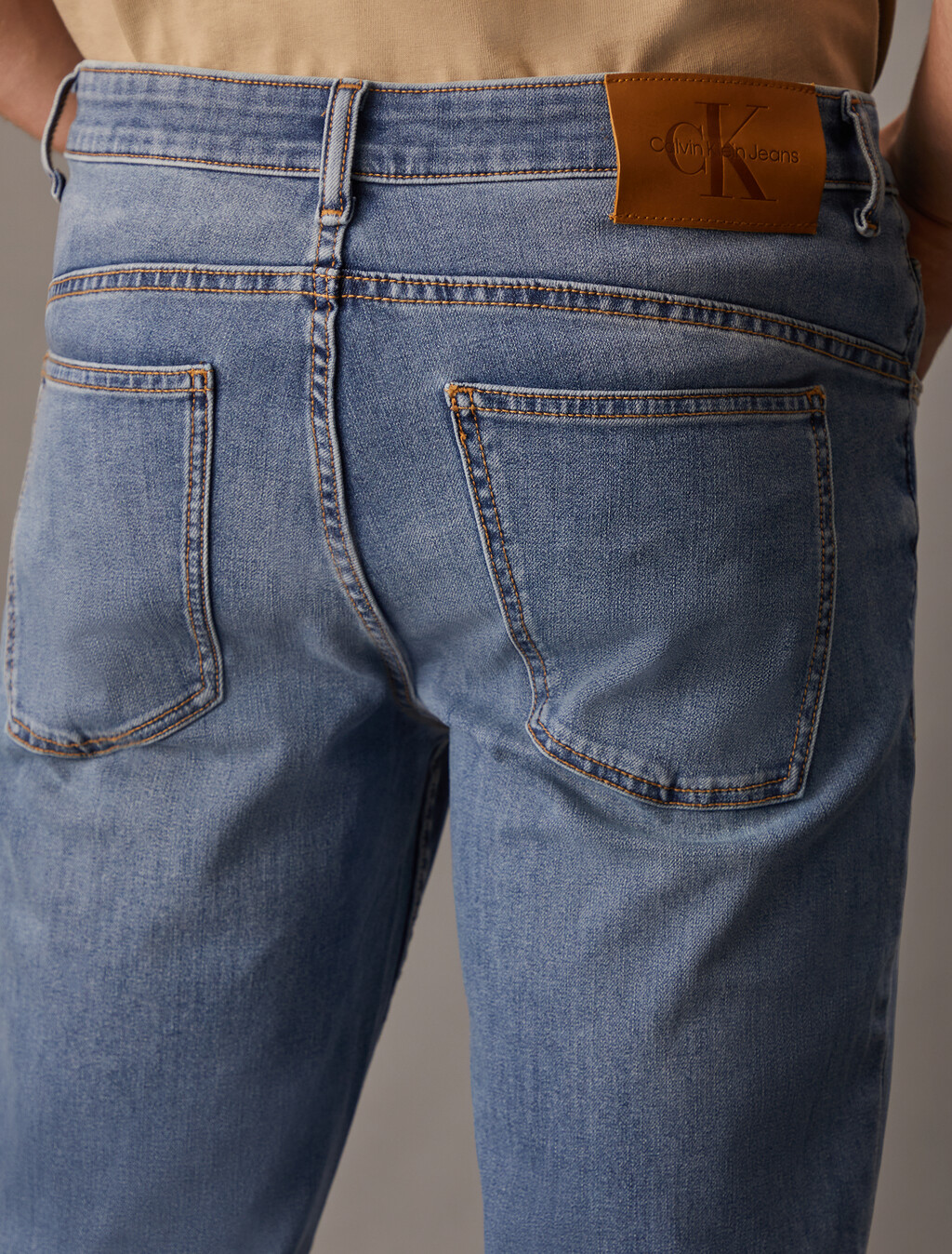 37.5 雙向彈力窄口 Body 牛仔褲, Denim Light, hi-res